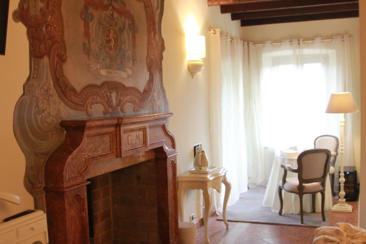 Galleria Imperiale Relais De Charme Сарнико Экстерьер фото